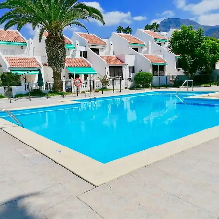 Sunny Holiday home